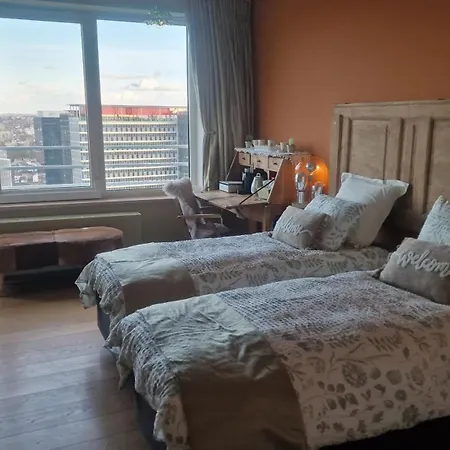 Guest house Romantics Rooms In Brussels Sky