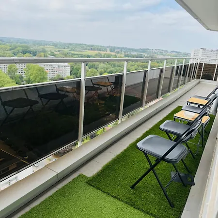 Meuble 92m2 + 2 Terrasses * Brussels