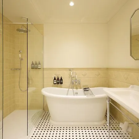 Hotel Fleur De 4*