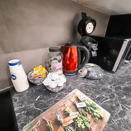 Modern In Molenbeek-saint-jean / 77 M² / Parking * Brussels
