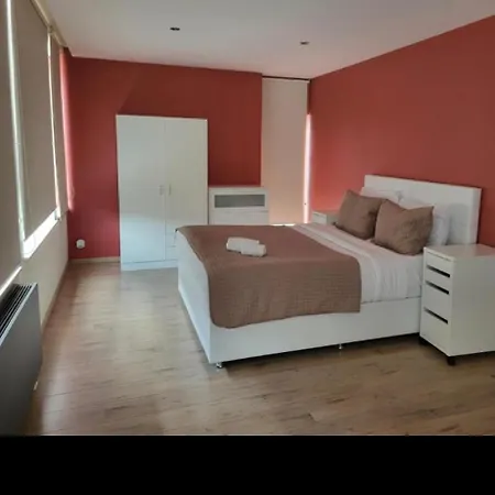 Les Pieds A La Grande Place Apartment Brussels