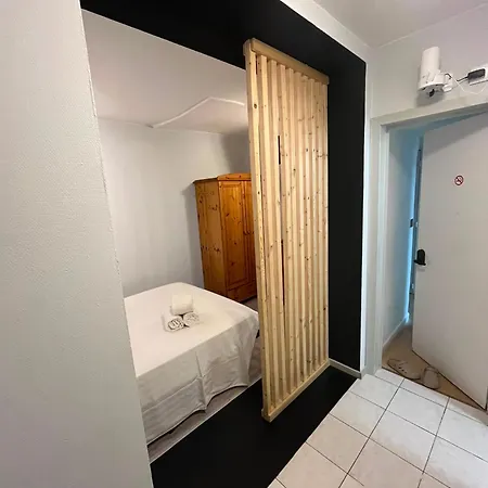 European District Zero Apartment
