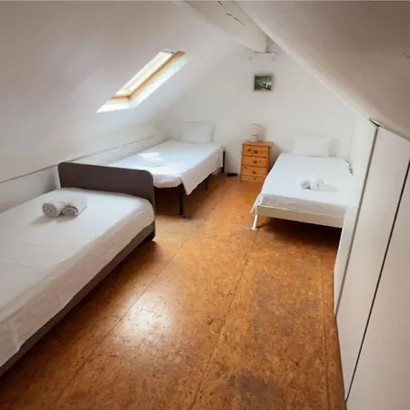 European District Thirteen Apartment