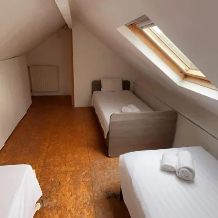 European District Thirteen Apartment Brussels