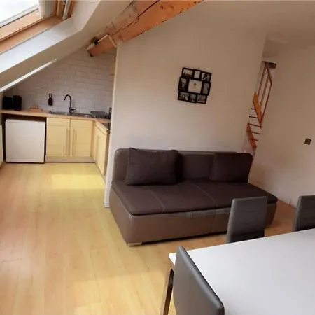 Apartment European District Thirteen *