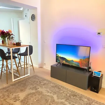 Smart Floor Apartment *