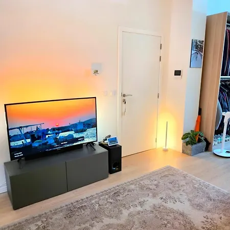 Apartment Smart Floor *