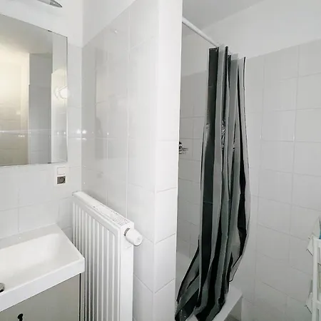 Maison 10 Couchages Avec 4 Proche De Forest National * Brussels