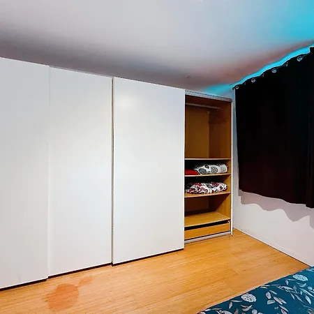 Maison 10 Couchages Avec 4 Proche De Forest National Holiday home *