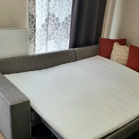Apartment Small New Centre *