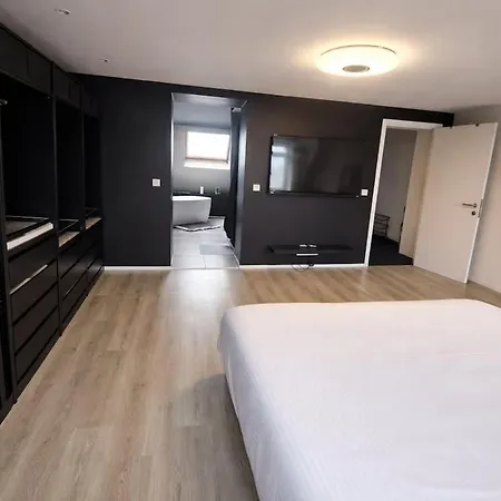 Luxury Triplex Stylish 2br In * Brussels