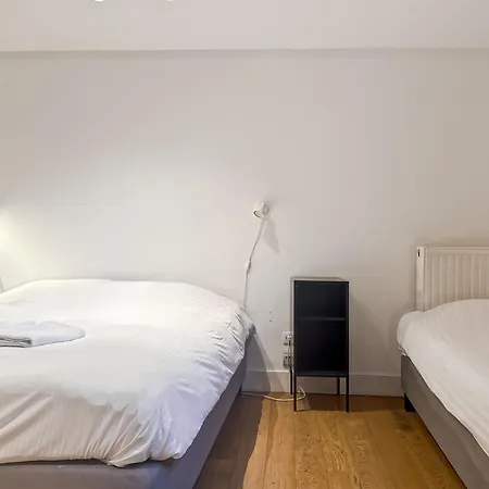 3 Bedroom Self Check In For 7 Apartment *