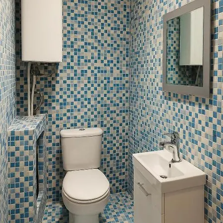 Midi Station Apartment *