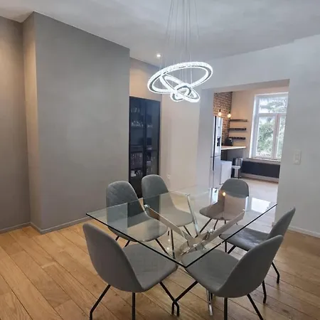 Luxury Triplex Stylish 2br In * Brussels