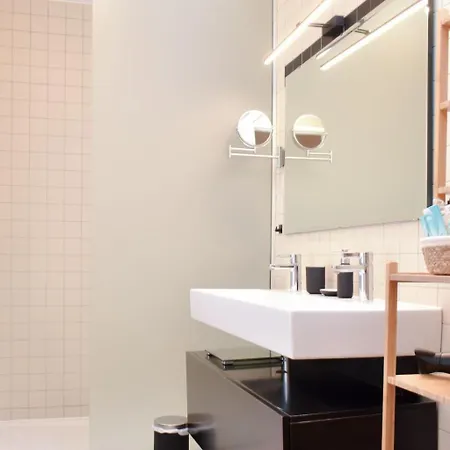 Edelsteine Im Herzen Der Stadt 4b By Interhome * Brussels