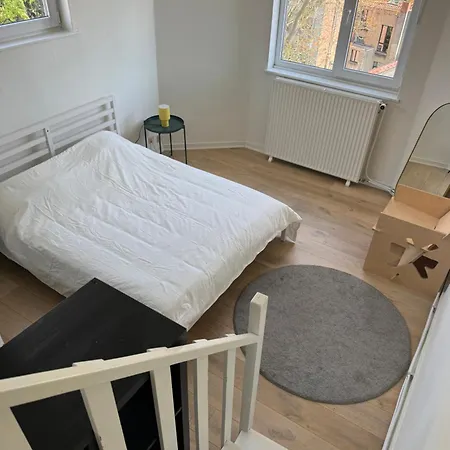 2 Au Calme - Vue Sur Flagey Apartment *