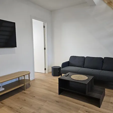 Apartment Atomium 2 *
