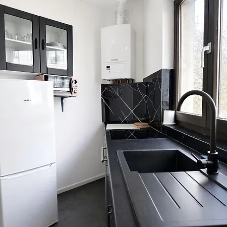 Apartment Midi 1 - 5 Minutes Gare Du Midi Brussels