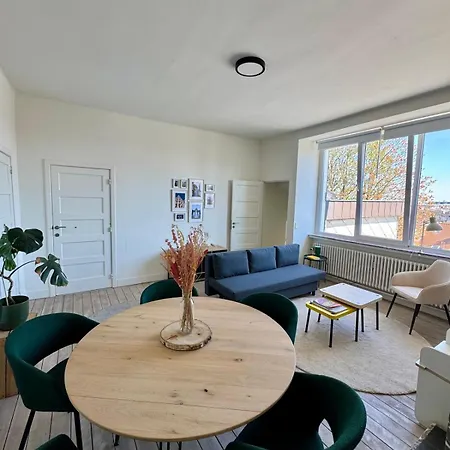 2 Au Calme - Vue Sur Flagey Apartment