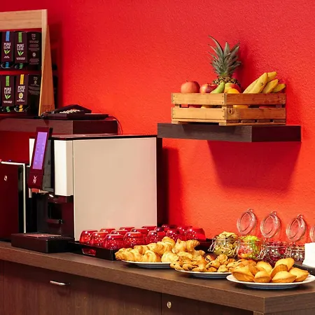 Ibis Centre 3*