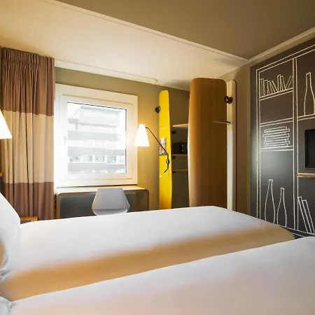 Ibis Off Grand'place 3*