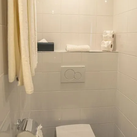 Bedford Hotel 3*
