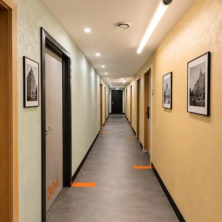 Hostel Brxxl 5 Centre