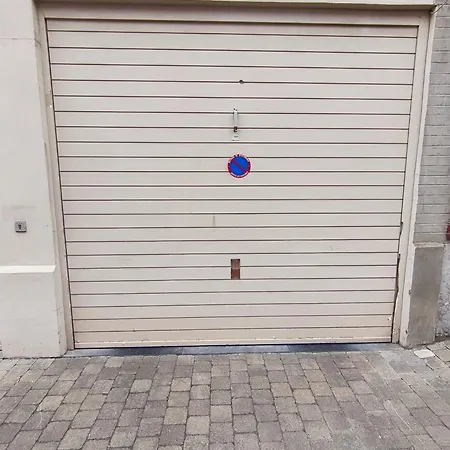 Flats Aparthotel 4*