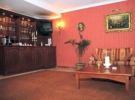 9hotel