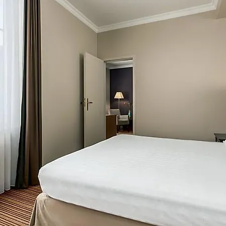 Hotel Nh Carrefour De L'europe Brussel