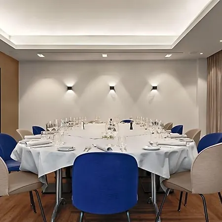 Nh Eu Berlaymont Hotel Brussel