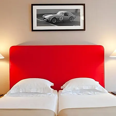 New Charlemagne Hotel 4*