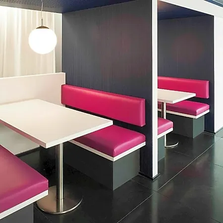 Ibis Styles Louise Hotel 3*