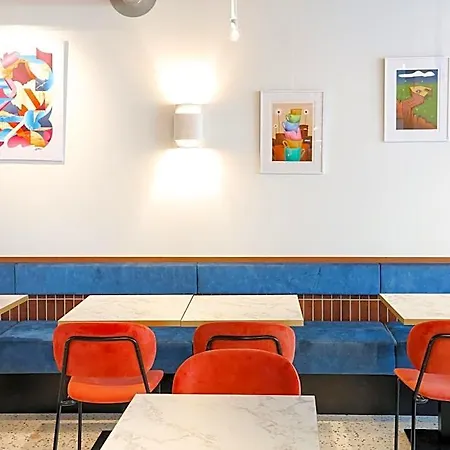 Hostel Bx Downtown -