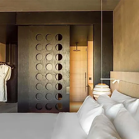 Hotel Radisson Collection Hotel, The National