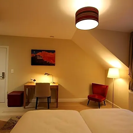 Hotel Hooome 3*