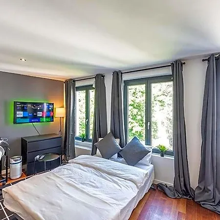 Sensational In Hotel Brussels