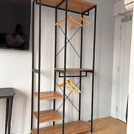 La Piece Hotel