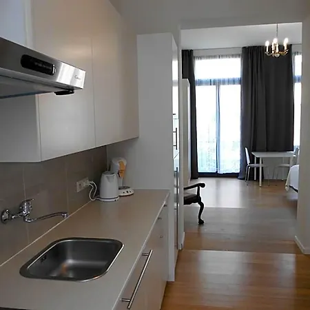 Midi Hotel 3*