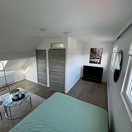 Qozyroom Hotel Brussels