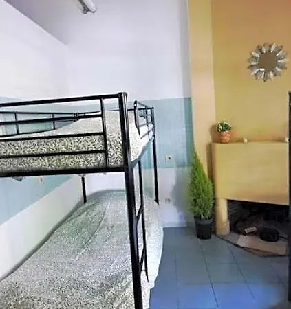 Hotel Smallfunnyworld *