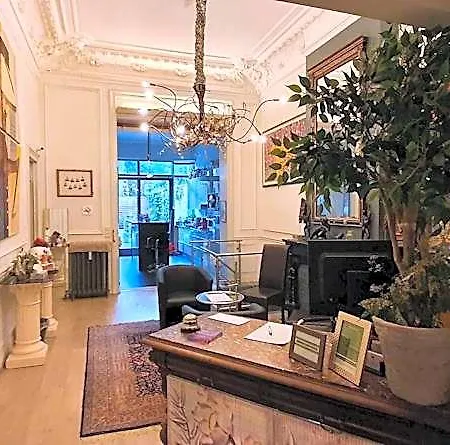 Hotel Marie Tha Rese *