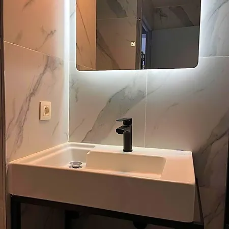 Hotel La Piece *