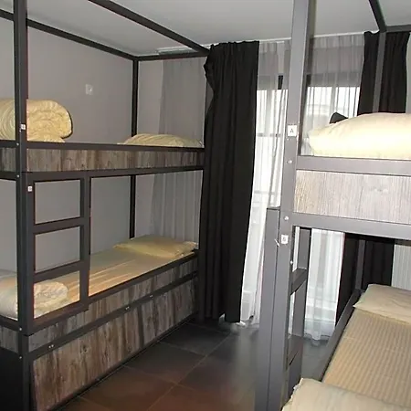 Hostel Brxxl 5 Centre Brussels