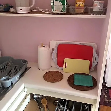 солнечная комфортная студия в андерлехт с лифтом Apartment Brussels