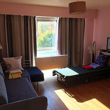 солнечная комфортная студия в андерлехт с лифтом Apartment