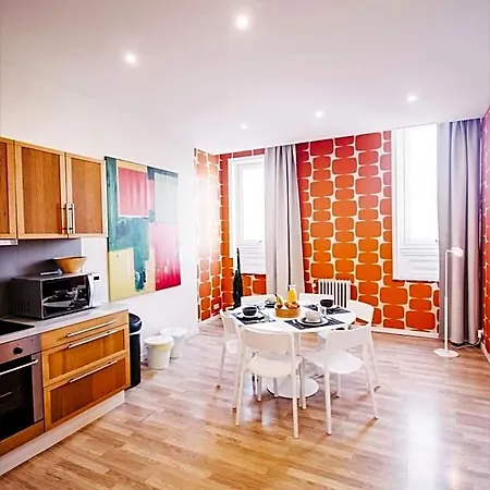 Central&cozy In Aparthotel 3*