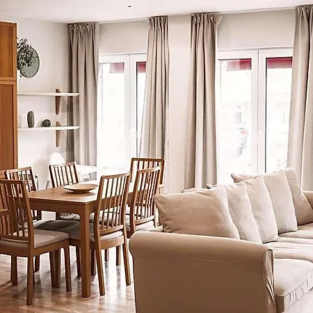 Central&cozy In Aparthotel Brussel