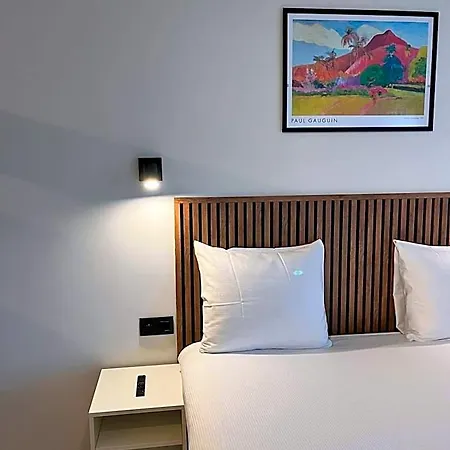 Hotel B-aparthotel Montgomery 4*