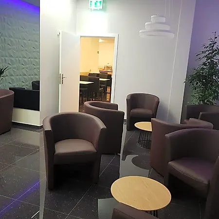 Hotel Center